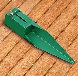 Green Plastic Coated Steel Spikes